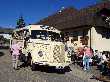 historischer Bus beim Herbstfest